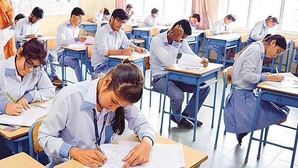 GSEB Board Exam 2023: ધોરણ 10 અને 12 ની બોર્ડની પરીક્ષાનો આજથી પ્રારંભ, 16.50 લાખ વિદ્યાર્થી આપશે પરીક્ષા