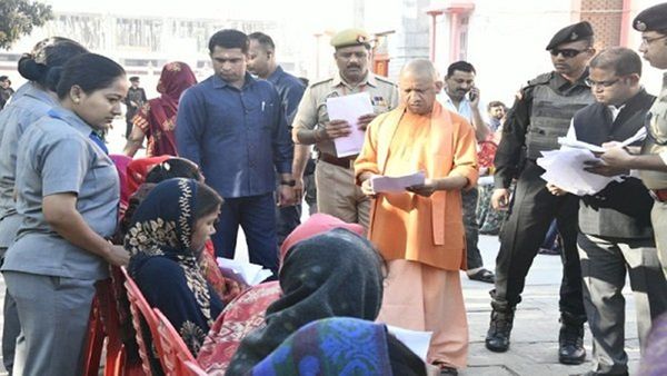 Gorakhpur News : CM યોગીએ અધિકારીઓને આપી સુચના, કહ્યું જનતાની સમસ્યાને ગંભીરતાથી લો