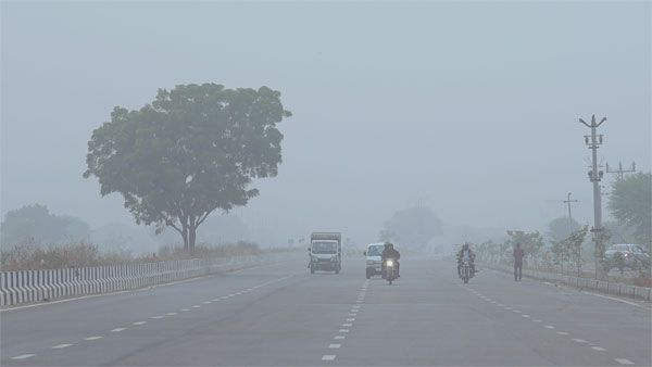 દિલ્લીમાં વાતાવરણ ખુશનુમા