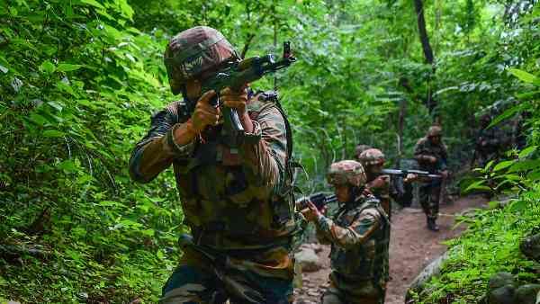 ભારતીય જવાનોની પરિસ્થિતિ પર નજર ભારતીય જવાનોની પરિસ્થિતિ પર નજર