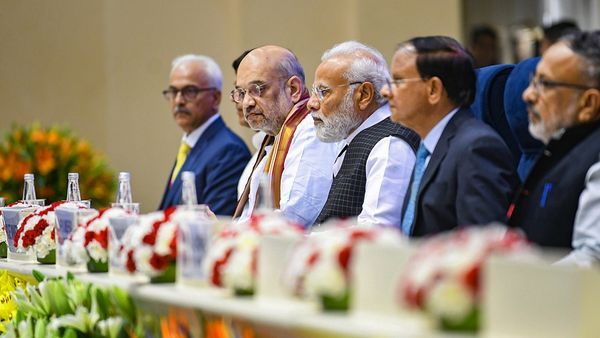 'RSS જાતિના ભેદભાવ સામે લડે છે' 'RSS જાતિના ભેદભાવ સામે લડે છે'