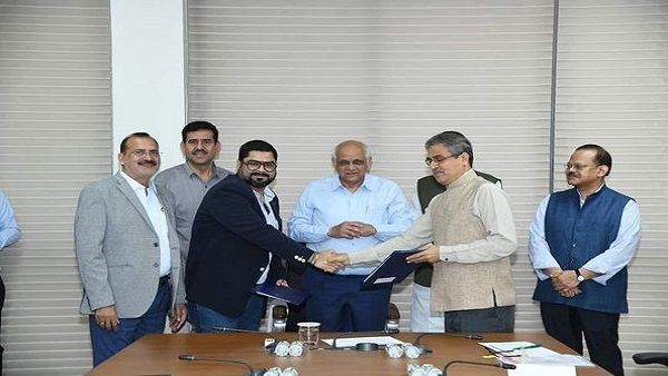 મુખ્યમંત્રી ભૂપેન્દ્ર પટેલની ઉપસ્થિતિમાં દર સોમવારે કુલ 20 MoU, 11,820 કરોડ નું રોકાણ