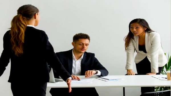 અપનાવી લો સફળતાની આ પાંચ ટીપ્સ, મળશે કોન્ફિડેન્ટ પર્સનાલિટી