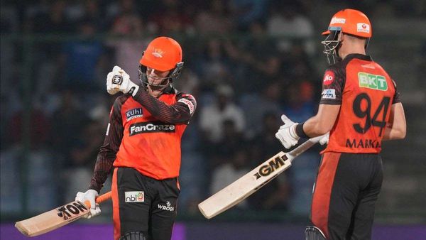 DC vs SRH : અભિષેક શર્મા-ક્લાસેનની ધમાલ, દિલ્હીને 198 રનનો મોટો ટાર્ગેટ