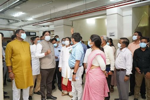 સંભવિત કોરોના પરિસ્થિતીને નીપટવા મોક ડ્રીલ યોજાઈ, આરોગ્ય મંત્રી ઋષિકેશ પટેલ હાજર રહ્યા
