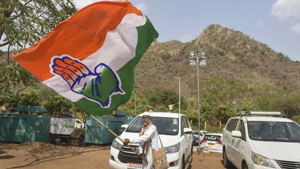 Karnataka Election : કોંગ્રેસે વધુ 42 ઉમેદવાર જાહેર કર્યા, યાદીમાં ઘણા બાગી નેતાના નામ
