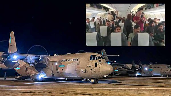 સૂડાનથી પહેેલી ફ્લાઈટ દિલ્હી પહોંચી, 360 ભારતીયો વતન પરત ફર્યા