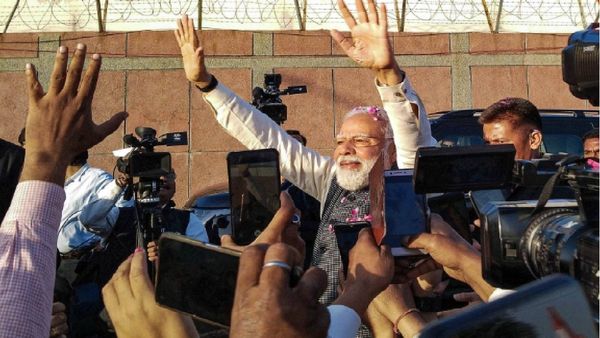 9 Years of Modi Gov: મોદી સરકારના 9 વર્ષની 9 મોટી યોજનાઓ