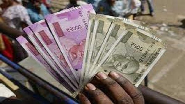 બે હજારની અસલી નોટના બદલામાં 500 ની નકલી નોટ આપનાર ત્રમ આરોપી ઝડપાયા