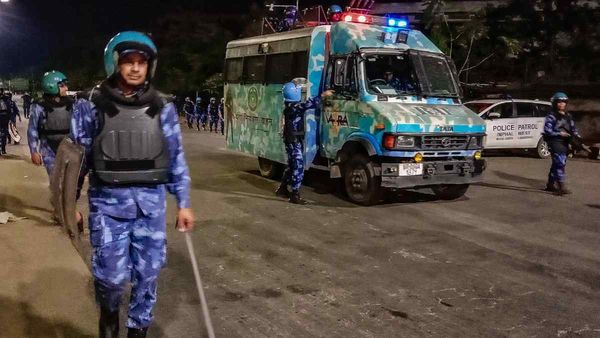 મણિપુરમાં ફરી હિંસા, બિષ્ણુપુરમાં અસામાજિક તત્વોએ 4 ઘર સળગાવ્યા