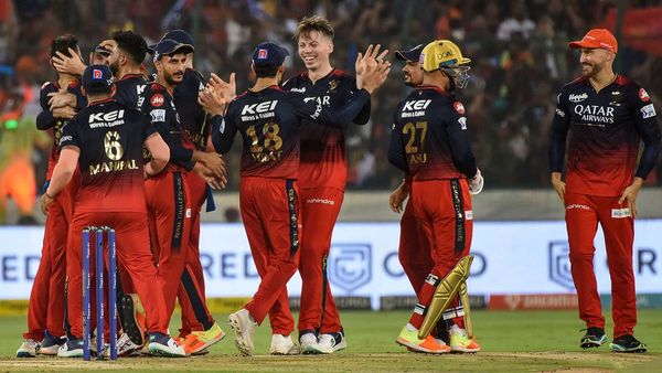 IPL: કેમ RCBનુ ટાઇટલ જીતવાનુ સપનુ વારંવાર તુટે છે? ક્યા થઇ રહી છે ભુલ?