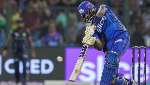 MI vs GT: સુર્યકુમારના તોફાન બાદ સોશિયલ મીડિયા પર ફેન્સની ત્સુનામી, શોકમાં સચિન તેંડુલકર