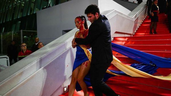 કાન્સ ફિલ્મ ફેસ્ટિવલમાં રેડ કાર્પેટ પર જ લોહીથી લથબથ થઈ ગઈ મોડેલ, જાણો શું છે પુરી ઘટના?