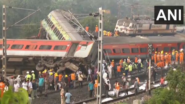 Train Accident: બાલાસોર ટ્રેન દૂર્ઘટનામાં 233 મોત, રેસ્ક્યુ ઑપરેશન યથાવત, અહીં જાણો સવારની સ્થિતિ