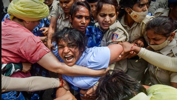 Wrestler Protest: પહેલવાનોના સમર્થનમાં આજે મહાપંચાયત, અનુરાગ ઠાકુરે પોલીસ તપાસ પર ભરોસો રાખવા કહ્યુ