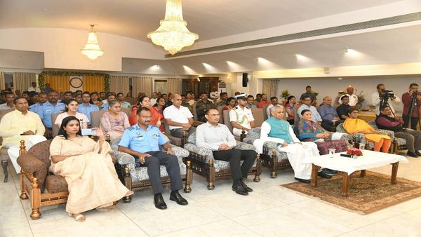 ગુજરાત રાજભવનમાં તેલંગાણા રાજ્યના સ્થાપના દિવસની ઉજવણી, રાજ્યપાલ આચાર્ય દેવવ્રત રહ્યાં હાજર