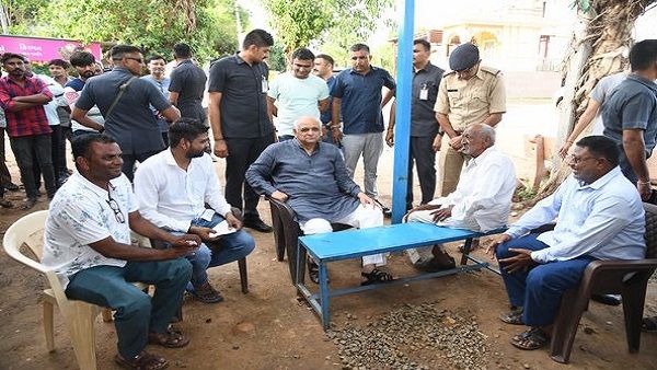 દહેગામમાં બની રહેલા અમૃત સરોવરની અચનાક મુલાકાત લેતા મુખ્યમત્રી ભૂપેન્દ્ર પટેલ