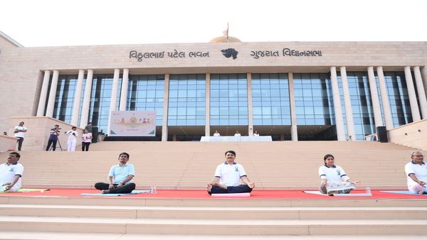 વિશ્વમાં યોગની સ્વીકૃતિ ભારતીયો માટે ગૌરવ : વિધાનસભા અધ્યક્ષશ્રી શંકરભાઈ ચૌધરી