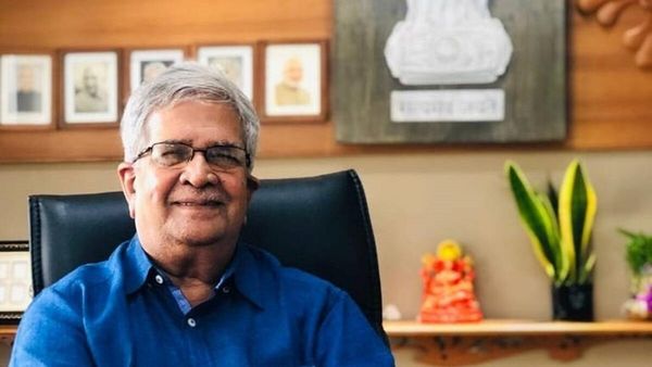 રાજ્યના શ્રેષ્ઠ ગુજરાતી ચલચિત્રો અને તેના કલાકાર-કસબીઓને પારિતોષિક એનાયત કરાશે