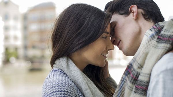 આ ગલીમાં જઈને કિસ કરવાનું દરેક કપલનું સપનું છે, જાણો ક્યાં આવેલી છે આ ગલી?