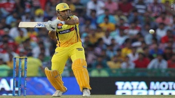 મુંબઇમાં થઇ મહેન્દ્ર સિંહ ધોનીની ઘુંટણની સર્જરી, કેટલા સમય બાદ થઇ જશે ફીટ?