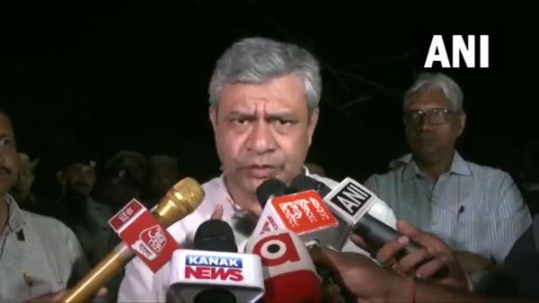 Balasore Tregedy: રેલ મંત્રી અશ્વિની વૈષ્ણવ થયા ભાવુક, કહ્યુ ડ્યુટી સમાપ્ત નથી થઇ