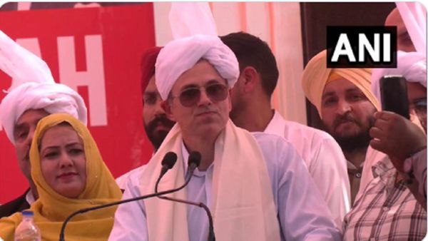 જમ્મુ કાશ્મીરના લોકો ચૂંટણી ઈચ્છે છે, એ અમારો અધિકાર છે-ઓમર અબ્દુલ્લા