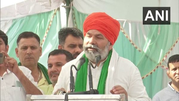 Wrestler Protest: રાષ્ટ્રપતિને મળશે ખાપ પ્રતિનિધિ, ટીકૈત બોલ્યા- આપણી યુવતીઓ ક્યારેય નહી હારે