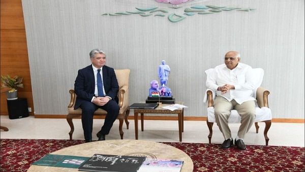 વાઈબ્રન્‍ટ સમિટ-૨૦૨૪માં ઉચ્ચ સ્તરીય ડેલિગેશન સાથે સહભાગી થવા તત્પરતા દર્શાવી