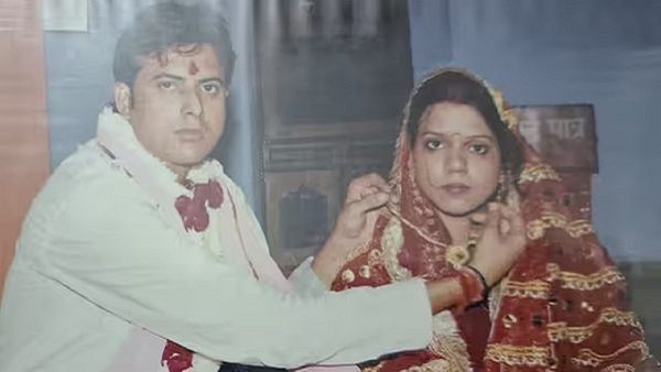 બિહારની જ્યોતિ મોર્યા, પતિએ પોલીસ બનાવી, પોસ્ટીગ બાદ પત્નીએ આપપ્યો દગો