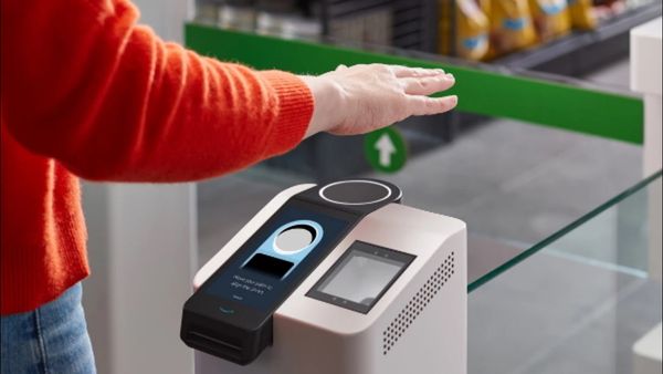 શું છે એમેઝોન વન સર્વિસ? શું UPIને કરી શકશે રિપ્લેસ?