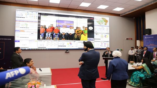 ગુજરાતના વિદ્યા સમીક્ષા કેન્દ્ર જેવું મોડલ વિશ્વમાં વિકસાવવાની જરૂર છે : અજય બંગા