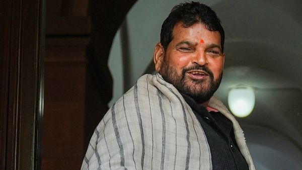 Wrestler Protest : જાતીય સતામણીના આરોપમાં દિલ્હી કોર્ટે બ્રિજભૂષણ સિંહને પાઠવ્યું સમન્સ