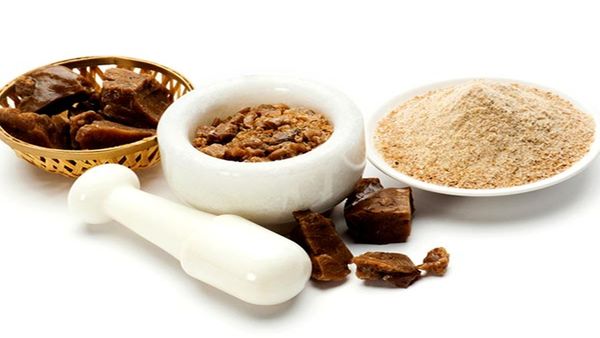 Health News : હીંગનું કરો સેવન, આ ચાર સમસ્યામાંથી મળશે રાહત