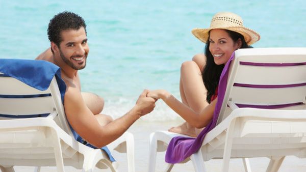 લગ્ન બાદ ફરવા જઈએ તેને હનીમૂન કેમ કહેવાય છે? જાણો શું છે તેની પાછળની સ્ટોરી?