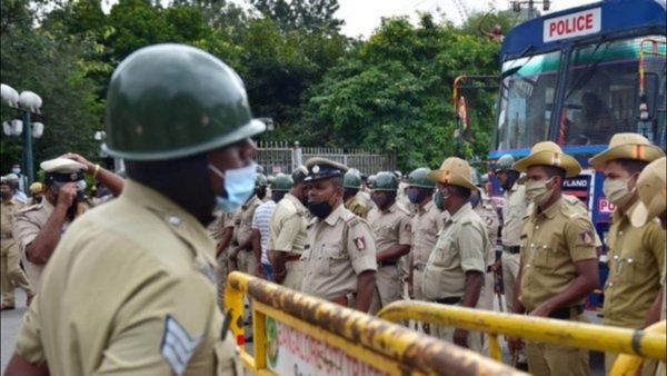 કર્ણાટકમાં કોલેજના યુવક-યુવતીનો પ્રાઇવેટ વીડિયો થયો વાયરલ, બન્નેએ કરી આત્મહત્યા