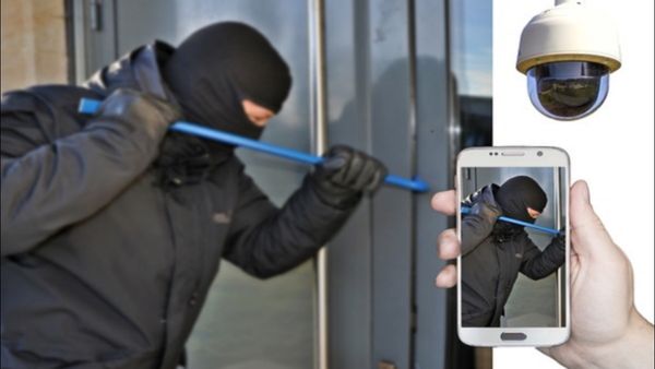 અડધી રાતે માસ્ક પહેરી દરવાજો ખખડાવવાનો ટ્રેન્ડથી લોકો પરેશાન, લોકો ડર્યા