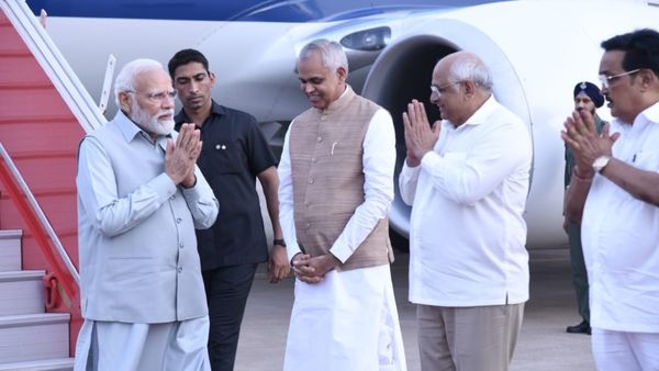 રાજકોટમાં ઈન્ટરનેશનલ એરપોર્ટ સહિત 2033 કરોડના વિકાસ કામો લોકો માટે ખુલ્લા મુકાયા