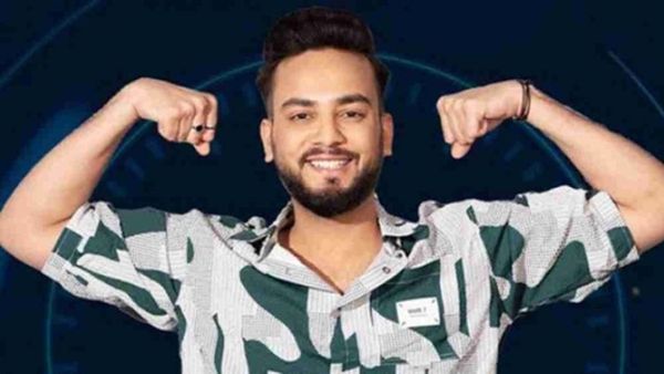 Bigg Boss OTT2 : અભિષેક મહલાનને હરાવીને Elvish Yadv બન્યા વિજેતા, ટ્રોફી સાથે મળી કાર