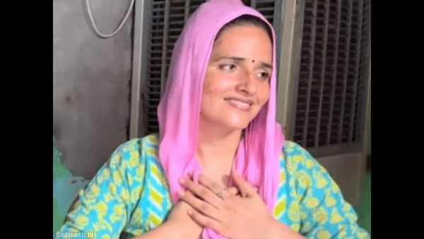 સીમા હૈદરની ભારતમાં એન્ટ્રી પર SSB એક્શનમાં, નેપાલ બોર્ડર પર બસની તપાસ કરનાર બે જવાન સસ્પેન્ડ