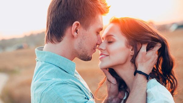 કોઈને કિસ કરો તો શરીરમાં શું ફેરફાર થાય? જાણો શું કહી રહ્યા છે જાણકારો?