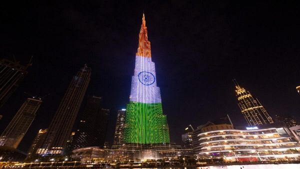 બુર્જ ખલીફા પર પાકિસ્તાનના નહી પણ ભારતના ધ્વજને કરાયો ડિસ્પલે, શું છે કારણ?