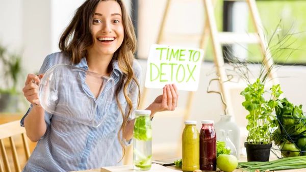 તહેવાર પછી આ સરળ રીતે તમારા શરીરને કરો ડિટોક્સ, વજન ઘટાડવામાં પણ કરશે મદદ