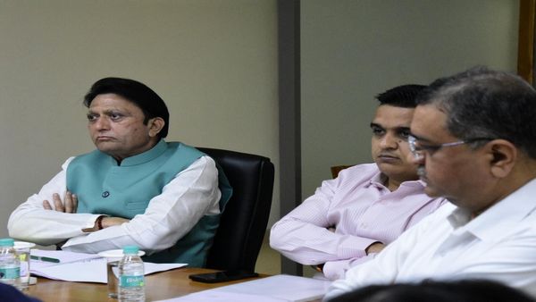 ગુજરાત ટેક્ષ્ટાઈલ પોલિસી-૨૦૧૨ હેઠળ પ્રોત્સાહન રૂપે ૪૫ અરજીઓ મંજૂર