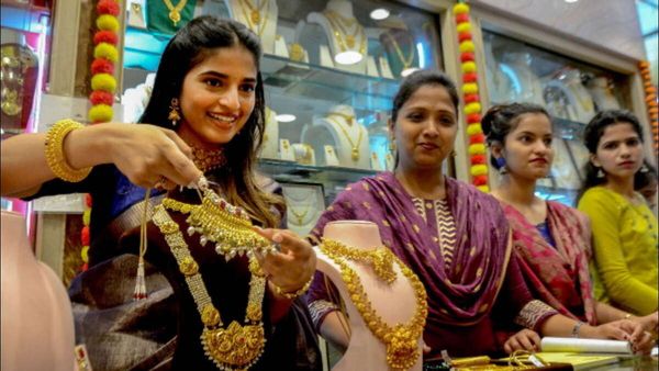 આઝાદી બાદથી અત્યાર સુધી 660 ગણા વધ્યા સોનાના ભાવ, 1947માં કેટલી હતી સોના-ચાંદીની કિંમત