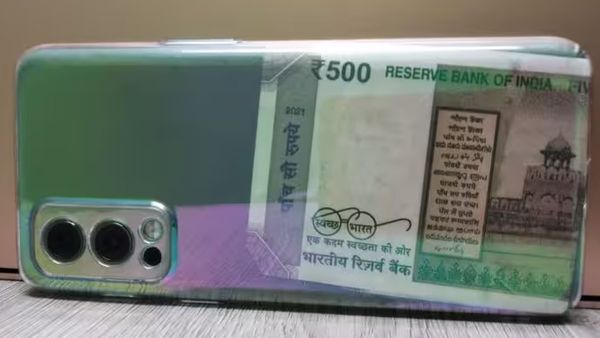 સાવધાન.. મોબાઈલ કવરમાં રૂપિયા રાખો છો તો થઈ શકે છે મોટુ નુકસાન, જાણો કેવી રીતે?