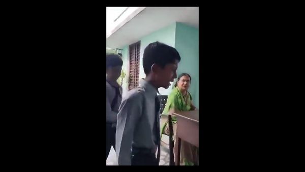 યુપી શિક્ષકનો નફરતભર્યો વીડિયો વાયરલ, બીજા બાળકોથી મુસ્લિમ બાળકને જોરથી થપ્પડ મરાવી