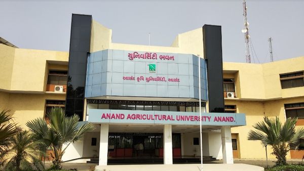 આણંદ કૃષિ યુનિવર્સિટીને આંતરરાષ્ટ્રીય ગ્રીન યુનિવર્સિટી એવોર્ડથી સન્માનિત કરાઈ