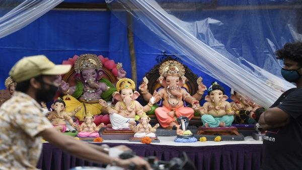 Ganesh Chaturthi 2023 : આ ગણેશ ચતુર્થી ગણપતિ બાપાને ચઢાવો આ પ્રસાદ, દરેક મનોકામના થશે પૂર્ણ