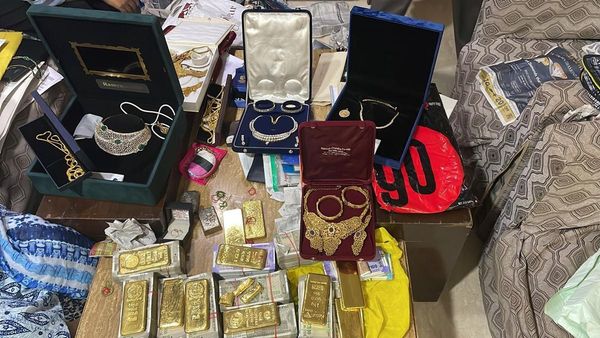 ED raids : કોલકત્તા, ભોપાલ અને મુંબઇમાં EDની રેડ, 417 કરોડની સંપતી જપ્ત કરી